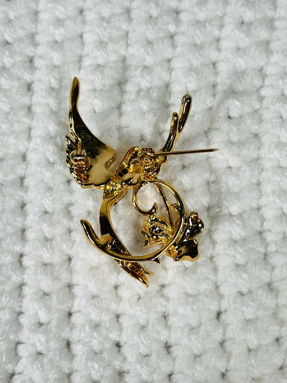 Source Unknown possibly hummingbird